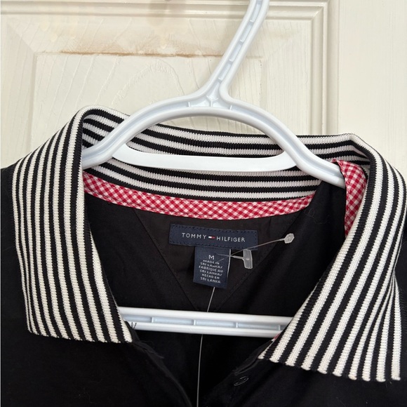 Women’s Tommy Hilfiger Black Short Sleeve Tee with Striped Collar size medium. - Picture 8 of 8